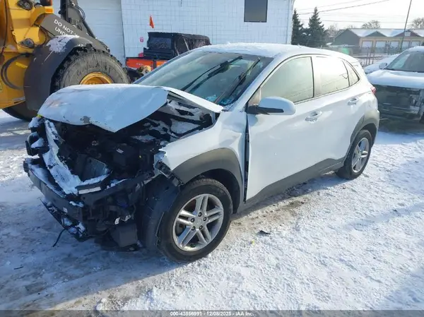 KM8K1CAA2MU676703 2021 HYUNDAI KONA - Image 2