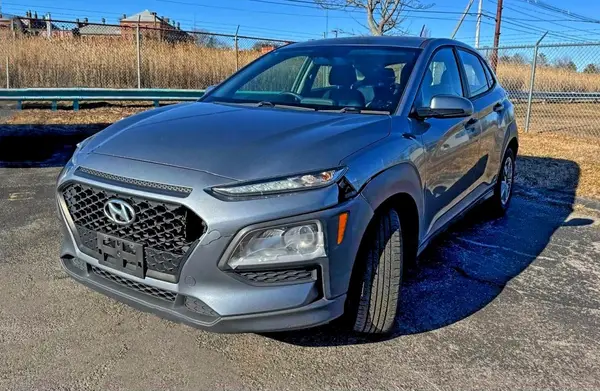 KM8K1CAA3JU100646 2018 HYUNDAI KONA - Image 2