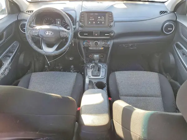 KM8K1CAA3JU177176 2018 HYUNDAI KONA - Image 8