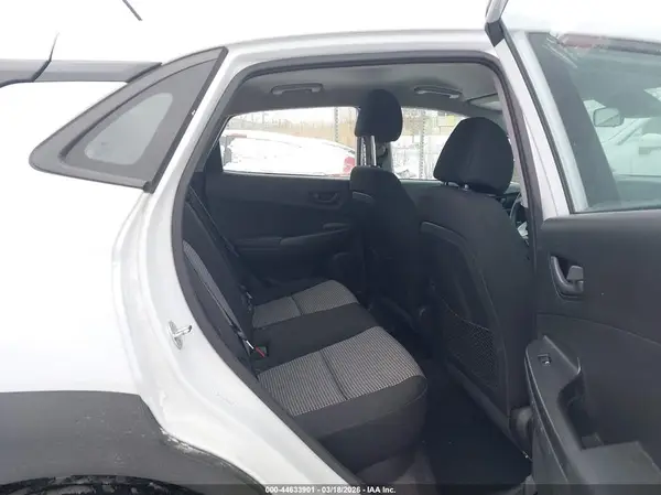 KM8K1CAA3KU260978 2019 HYUNDAI KONA - Image 8