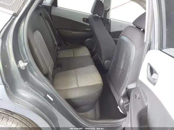 KM8K1CAA3KU297027 2019 HYUNDAI KONA - Image 8