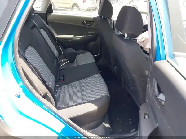 KM8K1CAA3KU340152 2019 HYUNDAI KONA - Image 8