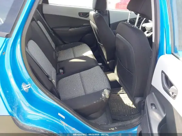 KM8K1CAA3MU635352 2021 HYUNDAI KONA - Image 8