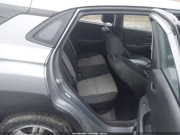 KM8K1CAA3MU666231 2021 HYUNDAI KONA - Image 8