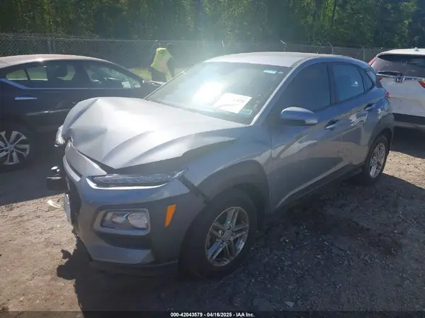 KM8K1CAA3MU674975 2021 HYUNDAI KONA - Image 2