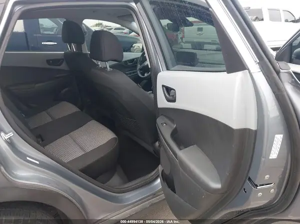 KM8K1CAA3MU688620 2021 HYUNDAI KONA - Image 8