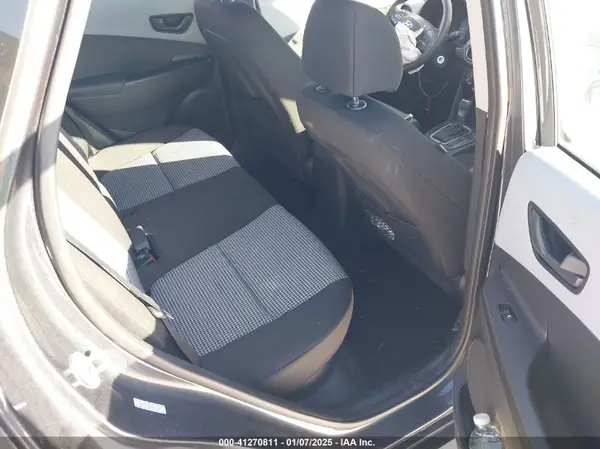 KM8K1CAA3MU745124 2021 HYUNDAI KONA - Image 8