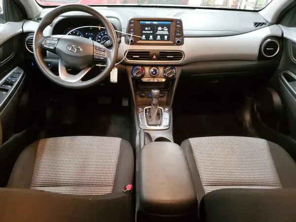 KM8K1CAA4KU259144 2019 HYUNDAI KONA - Image 8