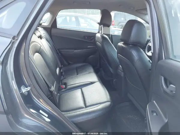 KM8K1CAA4KU340760 2019 HYUNDAI KONA - Image 8