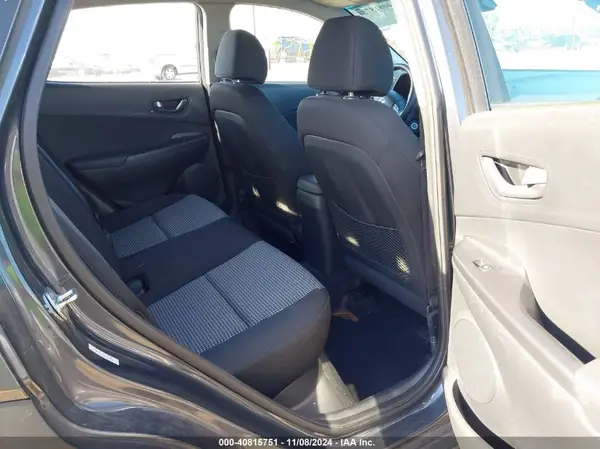 KM8K1CAA4KU372611 2019 HYUNDAI KONA - Image 8