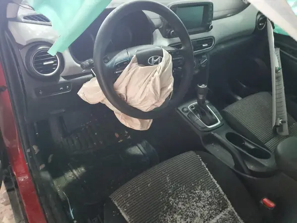KM8K1CAA4MU643637 2021 HYUNDAI KONA - Image 8
