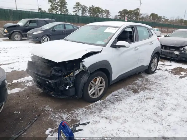 KM8K1CAA4MU652323 2021 HYUNDAI KONA - Image 2