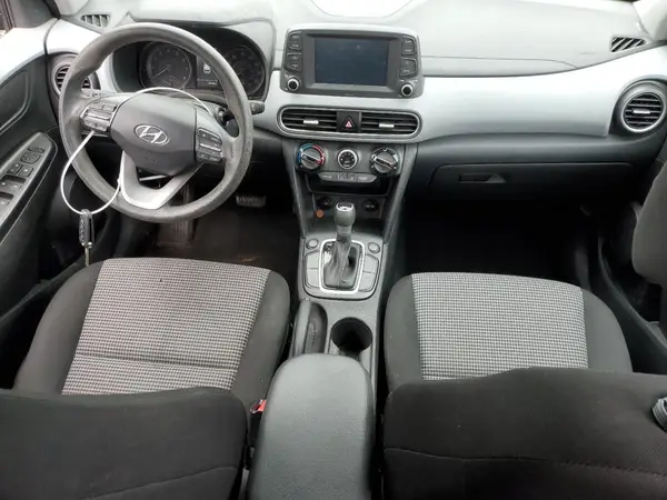 KM8K1CAA4MU684110 2021 HYUNDAI KONA - Image 8