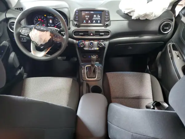 KM8K1CAA4MU705537 2021 HYUNDAI KONA - Image 8