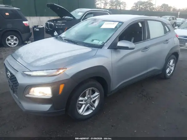 KM8K1CAA4MU722211 2021 HYUNDAI KONA - Image 2