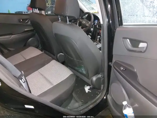 KM8K1CAA4MU724914 2021 HYUNDAI KONA - Image 8