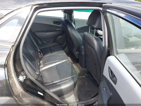 KM8K1CAA5JU076141 2018 HYUNDAI KONA - Image 8