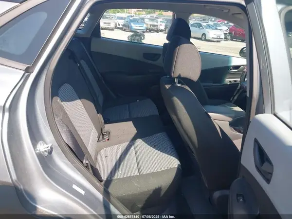 KM8K1CAA5JU157849 2018 HYUNDAI KONA - Image 8
