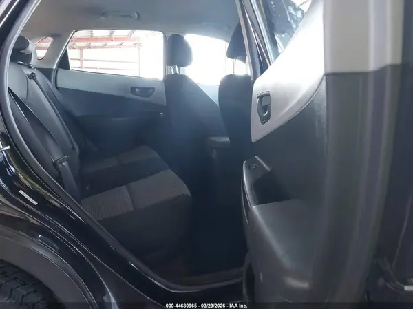 KM8K1CAA5JU178751 2018 HYUNDAI KONA - Image 8