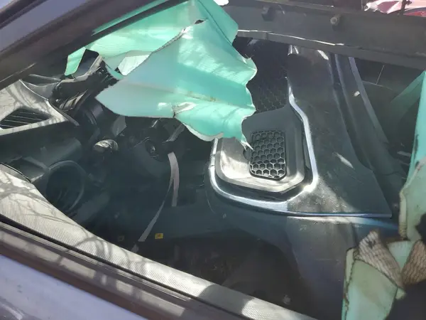 KM8K1CAA5JU179981 2018 HYUNDAI KONA - Image 8
