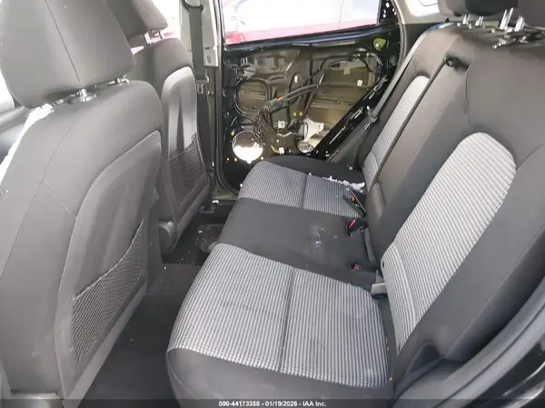 KM8K1CAA5KU325393 2019 HYUNDAI KONA - Image 8