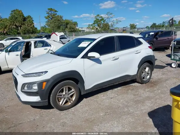 KM8K1CAA5KU358121 2019 HYUNDAI KONA - Image 2