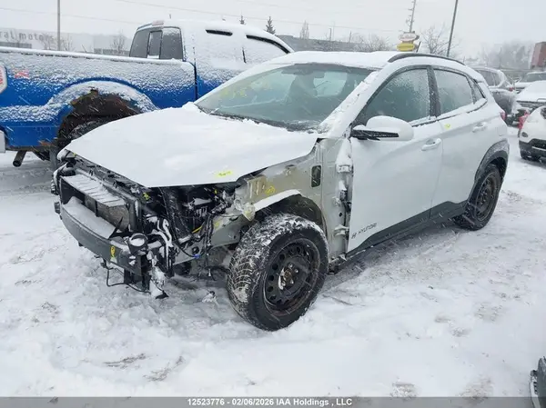 KM8K1CAA6JU092607 2018 HYUNDAI KONA - Image 2