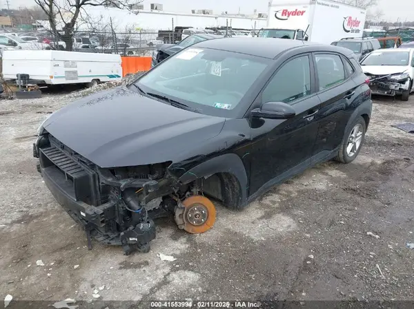 KM8K1CAA6JU138971 2018 HYUNDAI KONA - Image 2
