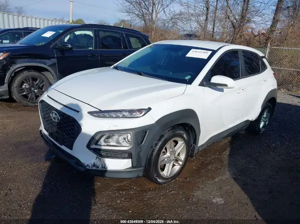 KM8K1CAA6JU179312 2018 HYUNDAI KONA - Image 2