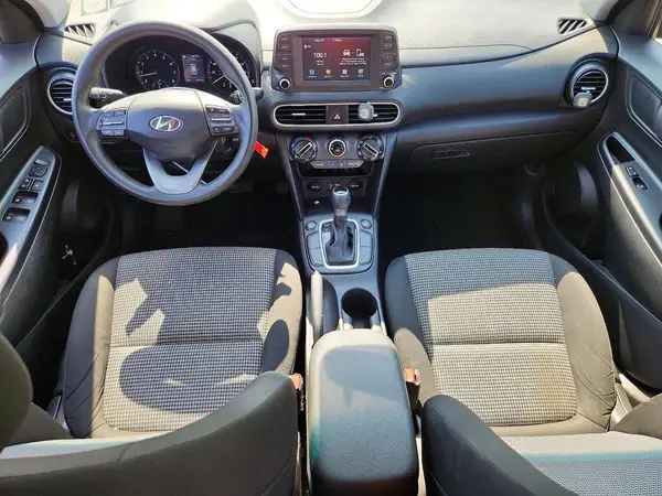 KM8K1CAA6JU179830 2018 HYUNDAI KONA - Image 8