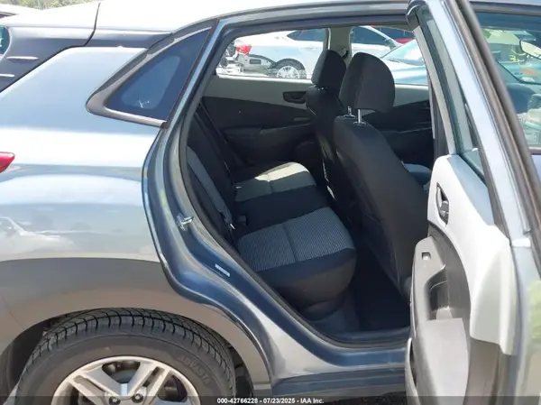 KM8K1CAA6KU284899 2019 HYUNDAI KONA - Image 8