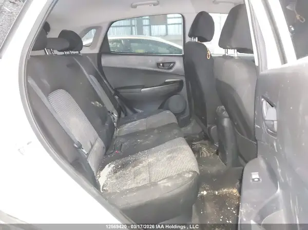 KM8K1CAA6MU701344 2021 HYUNDAI KONA - Image 8