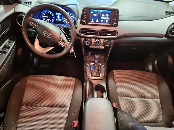 KM8K1CAA7JU135593 2018 HYUNDAI KONA - Image 8