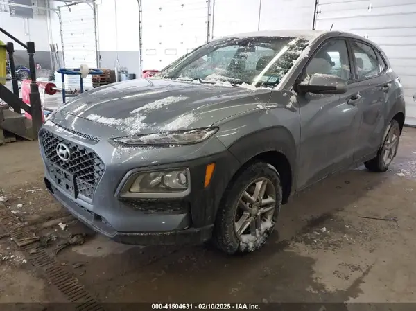 KM8K1CAA7JZU18004 2018 HYUNDAI KONA - Image 2