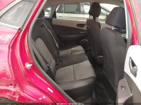 KM8K1CAA7KU287424 2019 HYUNDAI KONA - Image 8