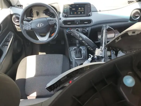 KM8K1CAA7KU299640 2019 HYUNDAI KONA - Image 8