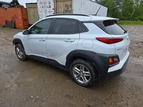 KM8K1CAA7KU355348 2019 HYUNDAI KONA - Image 2