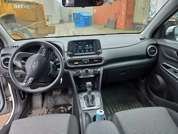 KM8K1CAA7KU355348 2019 HYUNDAI KONA - Image 8