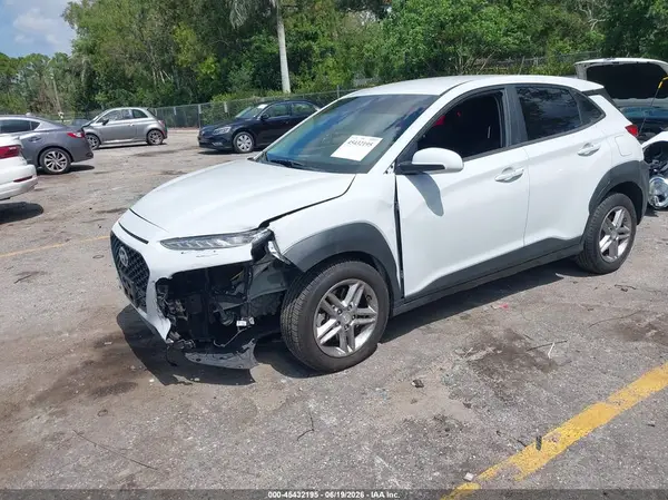 KM8K1CAA7LU443933 2020 HYUNDAI KONA - Image 2