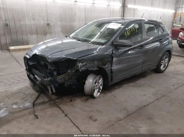 KM8K1CAA7LU585263 2020 HYUNDAI KONA - Image 2