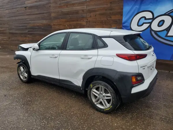 KM8K1CAA7MU657113 2021 HYUNDAI KONA - Image 2
