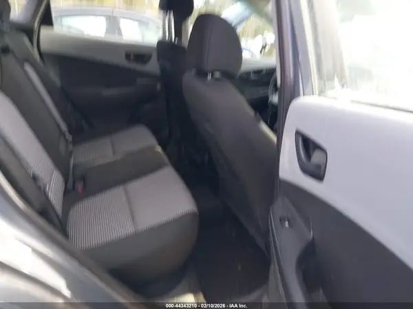 KM8K1CAA7MU657418 2021 HYUNDAI KONA - Image 8