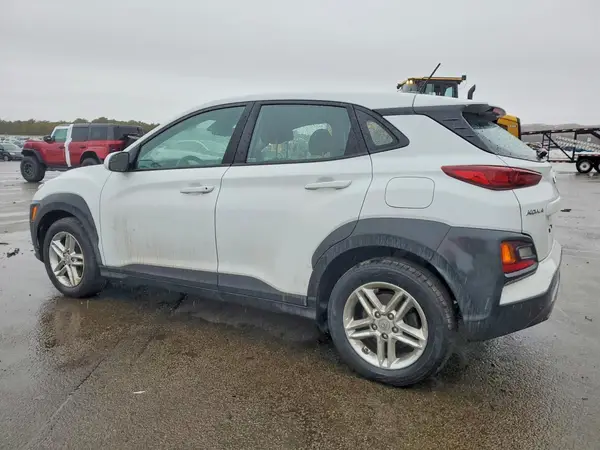 KM8K1CAA7MU658049 2021 HYUNDAI KONA - Image 2