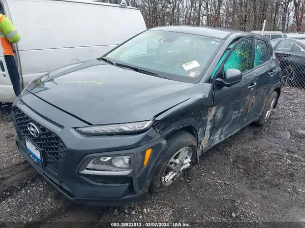 KM8K1CAA7MU661646 2021 HYUNDAI KONA - Image 2