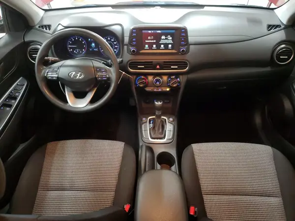 KM8K1CAA7MU665180 2021 HYUNDAI KONA - Image 8