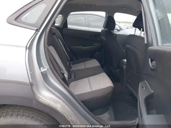 KM8K1CAA7MU686787 2021 HYUNDAI KONA - Image 8