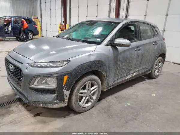 KM8K1CAA7MU704625 2021 HYUNDAI KONA - Image 2