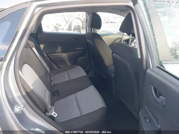 KM8K1CAA7MU720405 2021 HYUNDAI KONA - Image 8