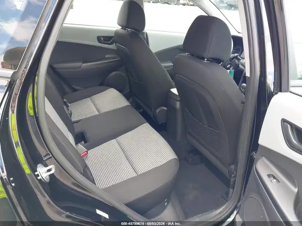 KM8K1CAA7MU722803 2021 HYUNDAI KONA - Image 8