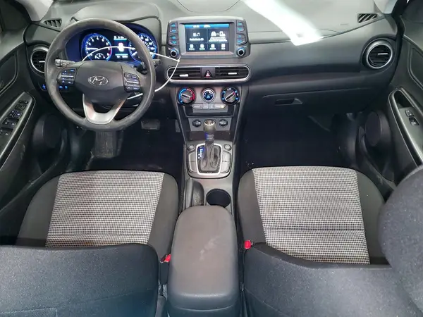 KM8K1CAA7MU736927 2021 HYUNDAI KONA - Image 8
